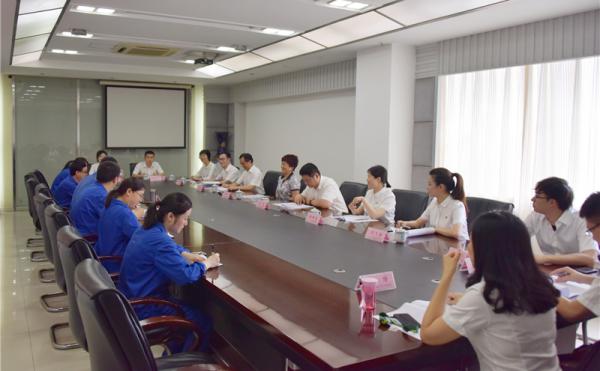 集團公司總會(huì )計師鄭世紅一行到川南發(fā)電公司調研